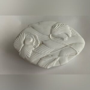 New Edna Hibel Cache Box Porcelain Winterfleur